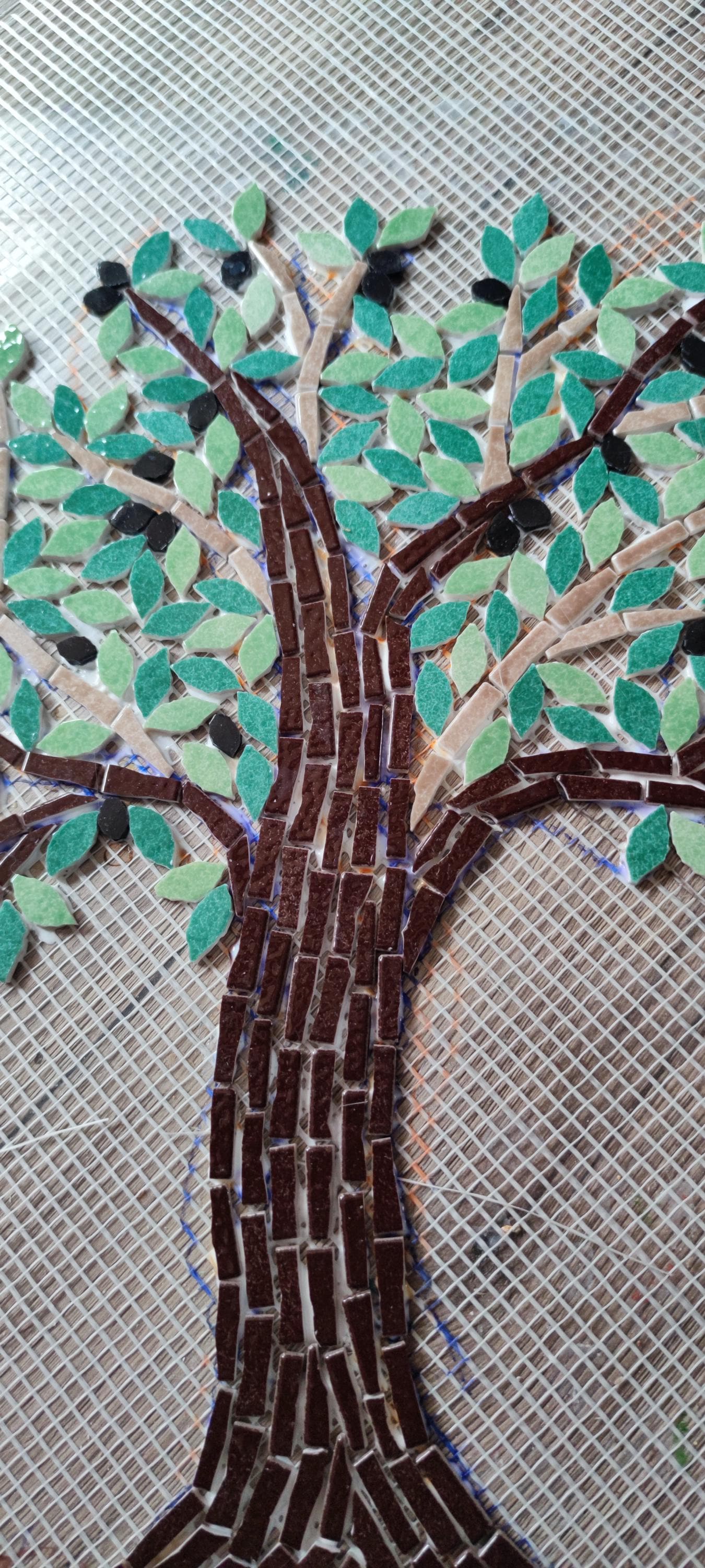 Olivier en mosaïque sur filet- arbre Olivier-arbre Provence