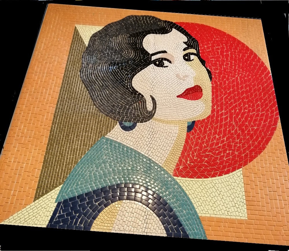 Fresque en mosaïque femme art déco -