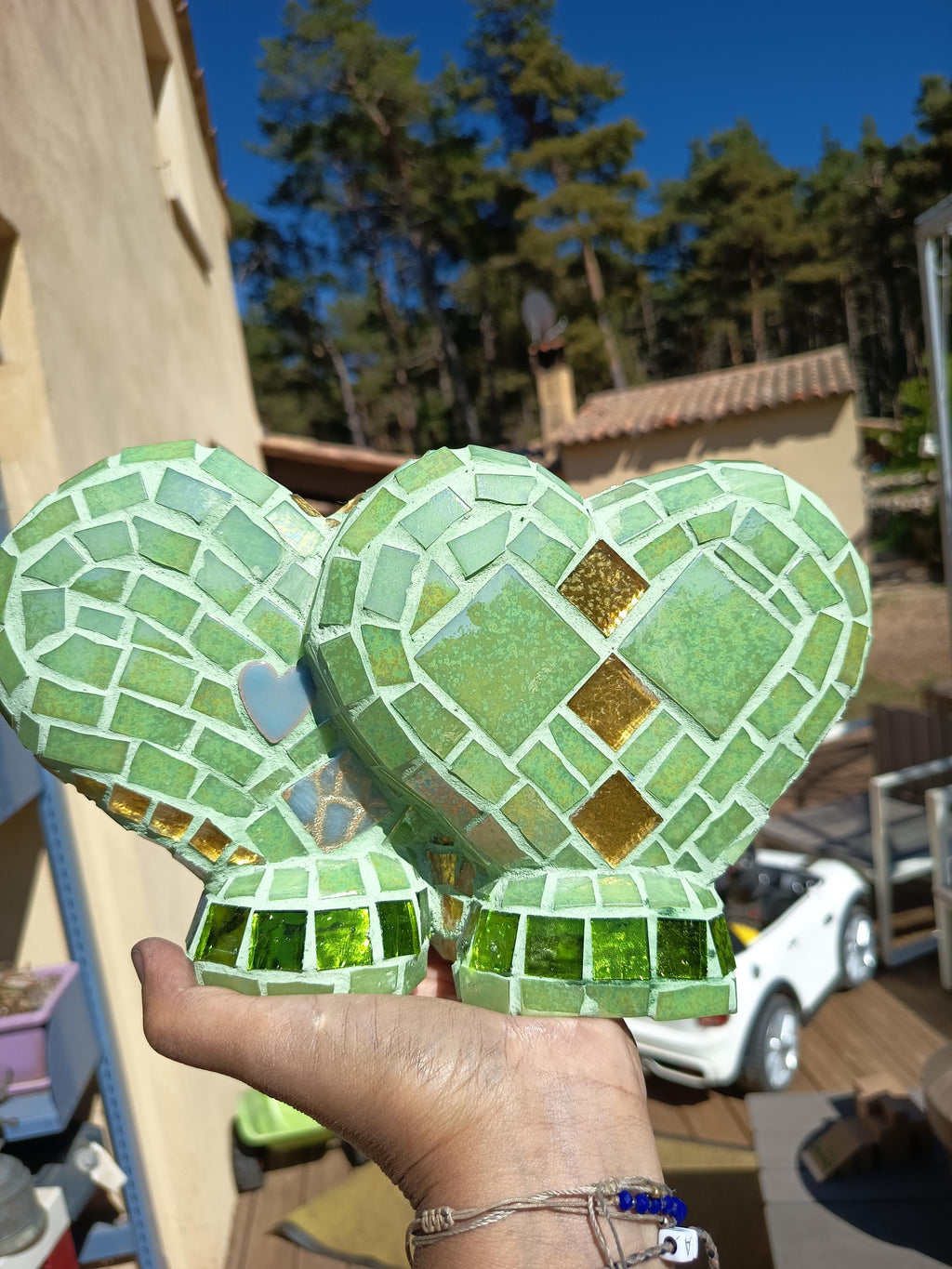 Cœur mosaïque fait main – vert pastel & doré – pièce unique déco bohème