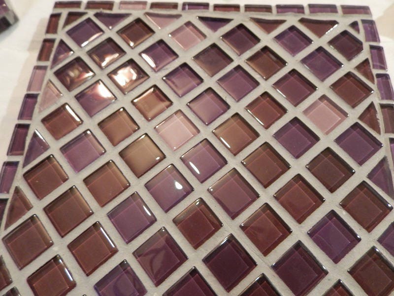 Dessous de plat et dessous de verre en mosaique violet et gris