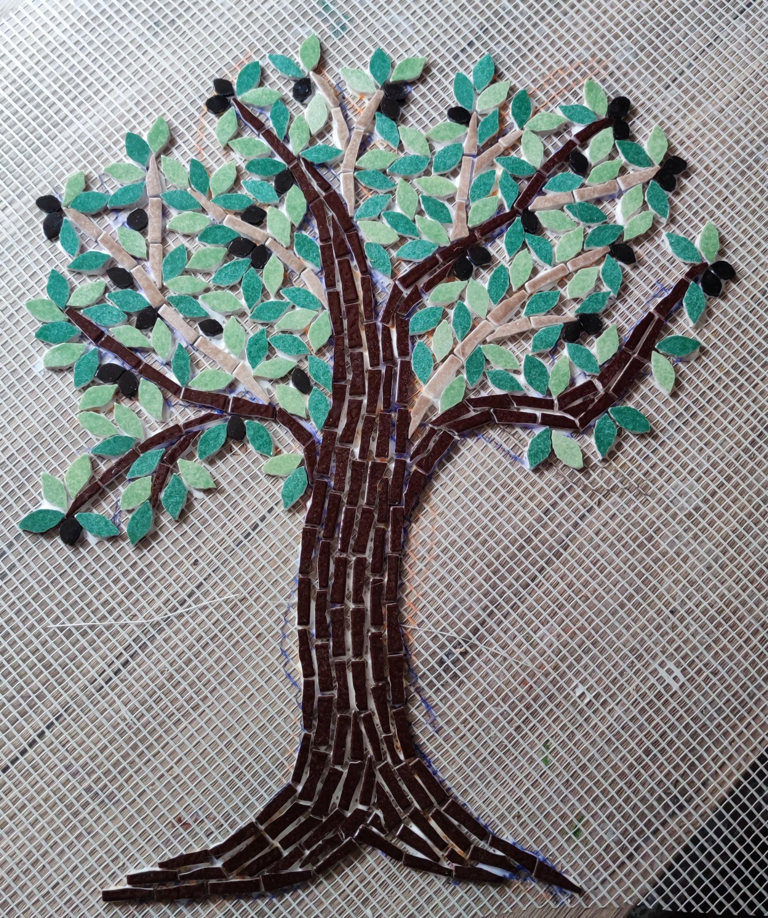 Olivier en mosaïque sur filet- arbre Olivier-arbre Provence