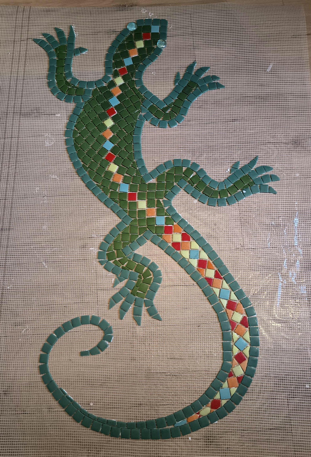 Salamandre pour piscine vert .mosaïque piscine