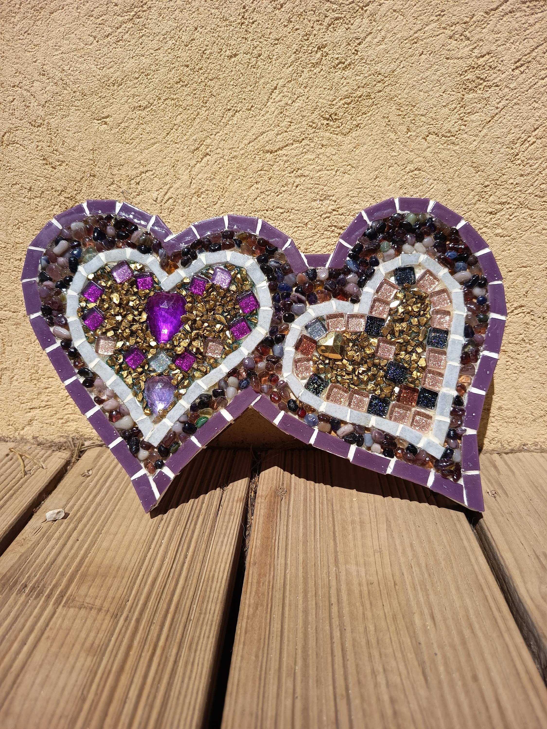 Coeur en mosaïque décoratif violet