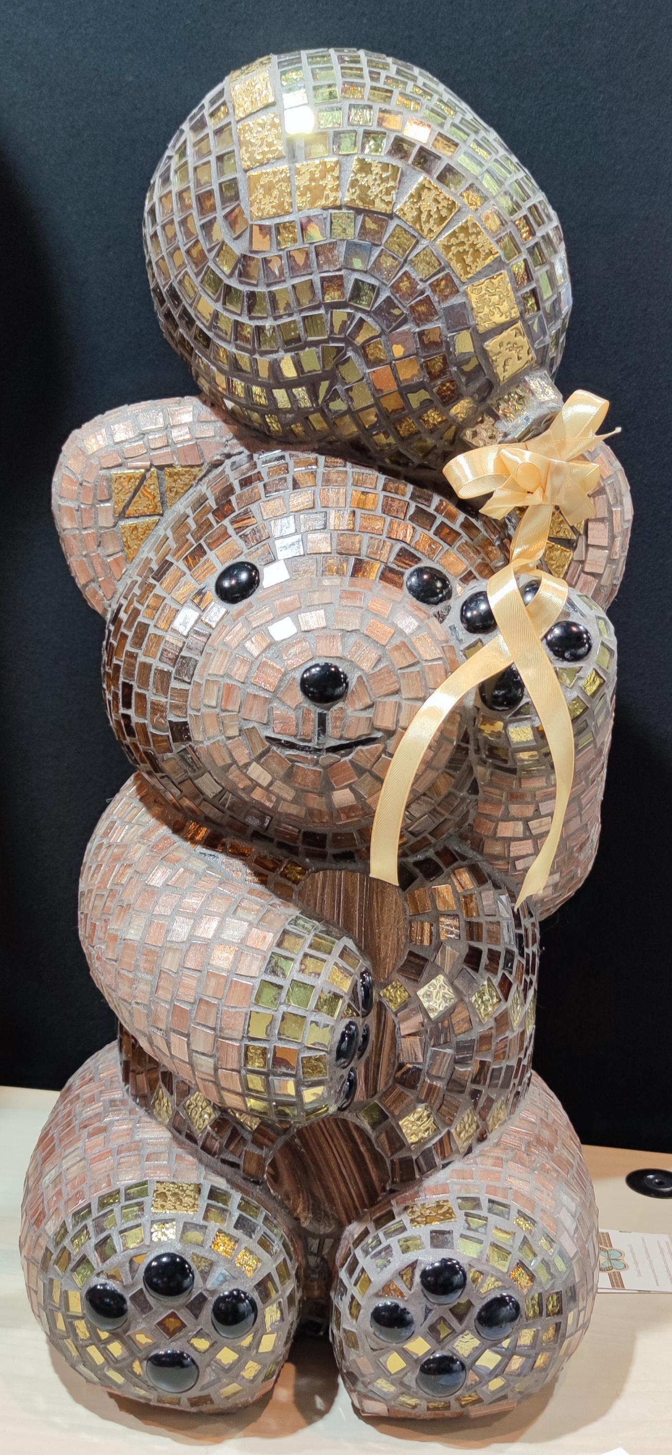 Sculpture mosaïque ours – art déco fait main en mosaïque & verre – pièce unique pour intérieur / extérieur / jardin