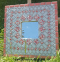Miroir mosaïque  en émaux de verre gris bleu rouge corail impression tissu patchwork
