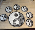 Dessous de plat et dessous de verre en mosaïque yin yang