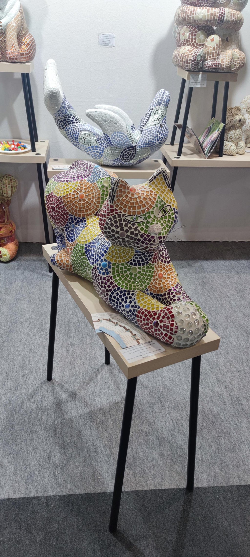 Sculpture mosaïque cat – art déco fait main en mosaïque & verre – pièce unique pour intérieur / extérieur couvert / jardin