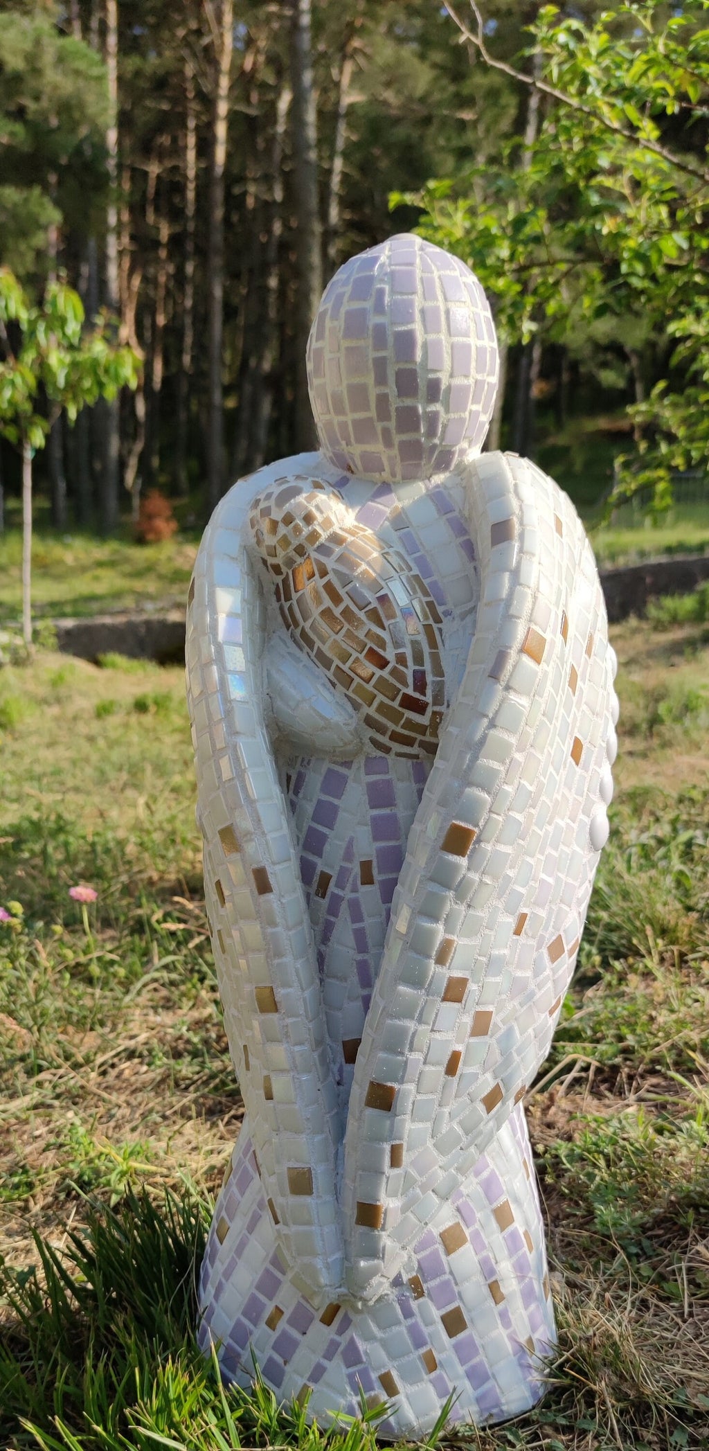 Sculpture ange mosaïque ours – art déco fait main en mosaïque & verre – pièce unique pour intérieur / extérieur / jardin