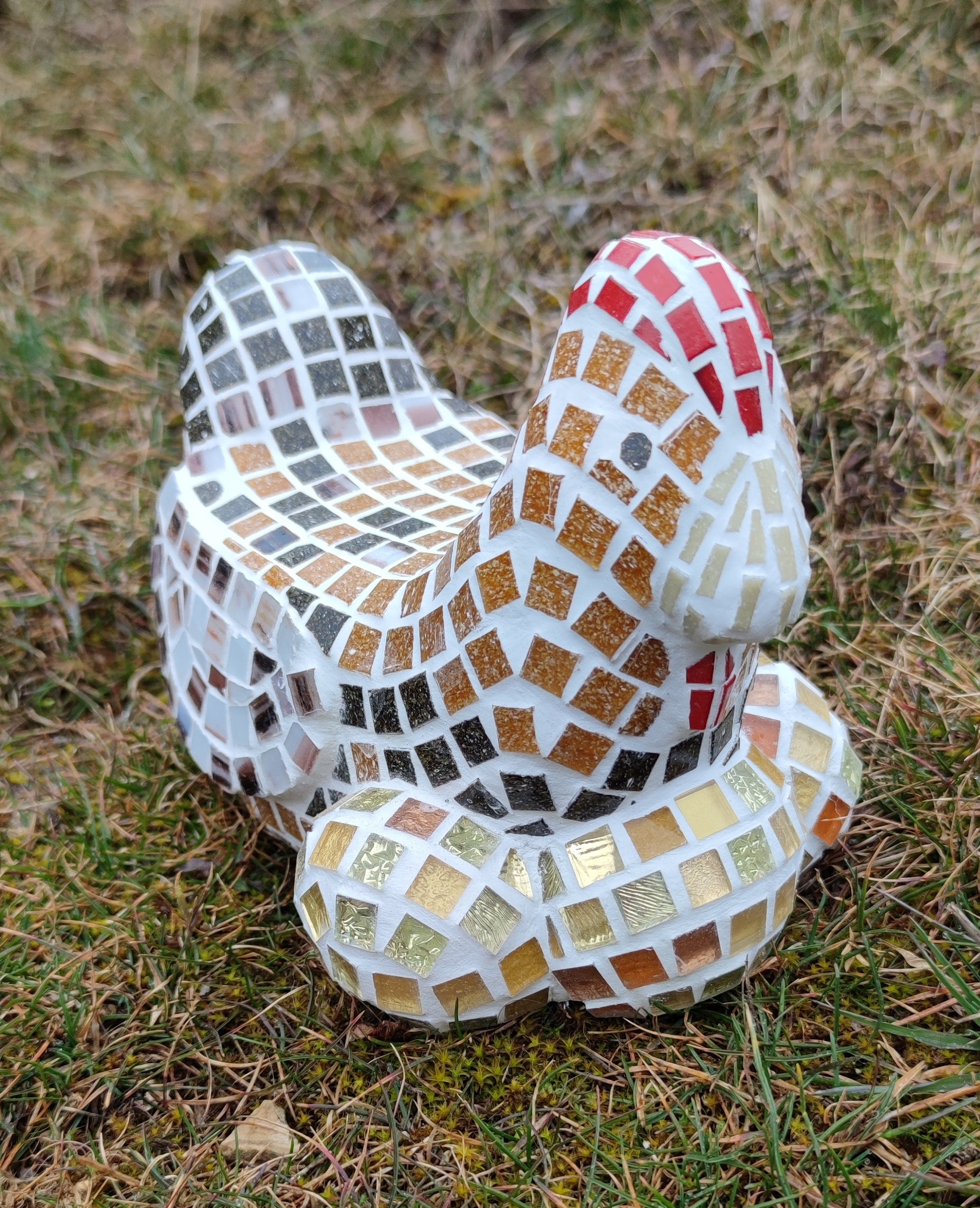 Kit mosaïque Poule rousse . kit mosaïque volume. kit de mosaïque 3D. kit cocotte en mosaïque a faire soi-même. kit créatif artisanal