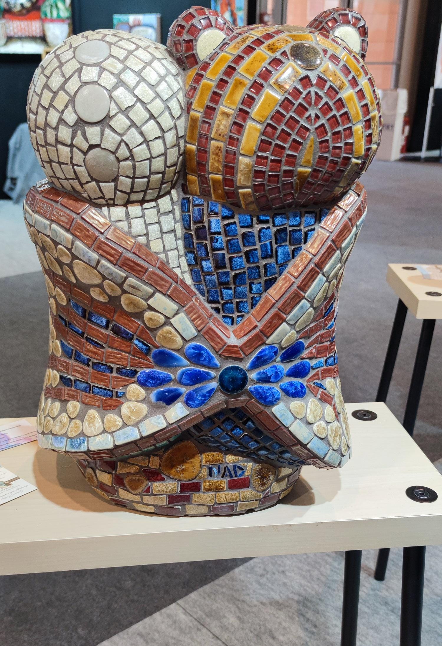 Orion et Stella , Couple de chouette- sculpture en mosaïque