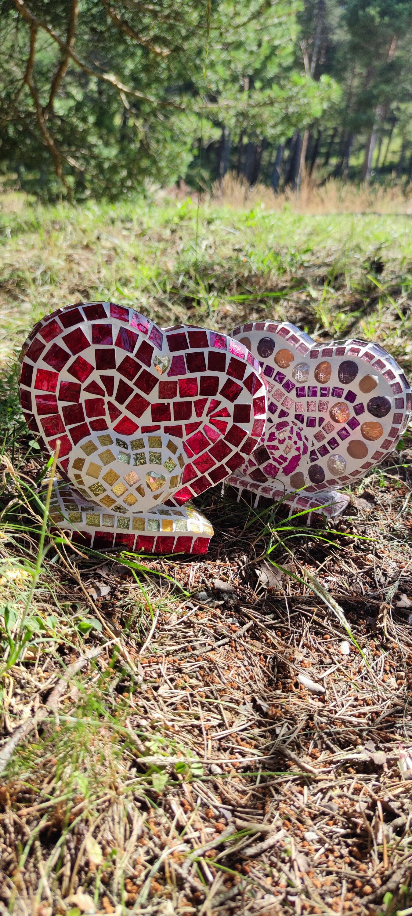 Sculpture mosaïque cœur rose – art déco fait main en mosaïque & verre – pièce unique pour intérieur / extérieur / jardin